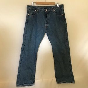 Levi’s 501 Jeans